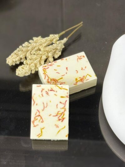 HF Botanics goat milk whitening soap